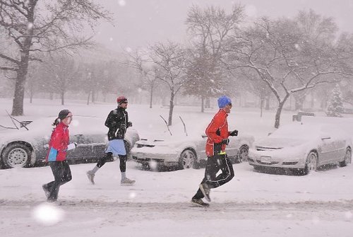 暴風(fēng)雪襲擊美國東海岸 積雪將達50厘米