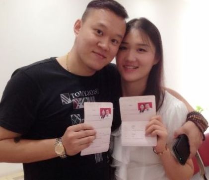 龐佳穎錢震華結婚啦